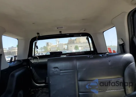 2004 Ford Escape Limited z USA, uszkodzony, nr VIN 1FMCU94184KB05982